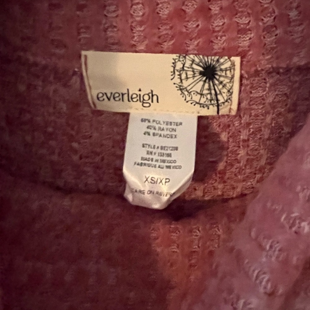 Everleigh Sweater - Picture 3 of 6
